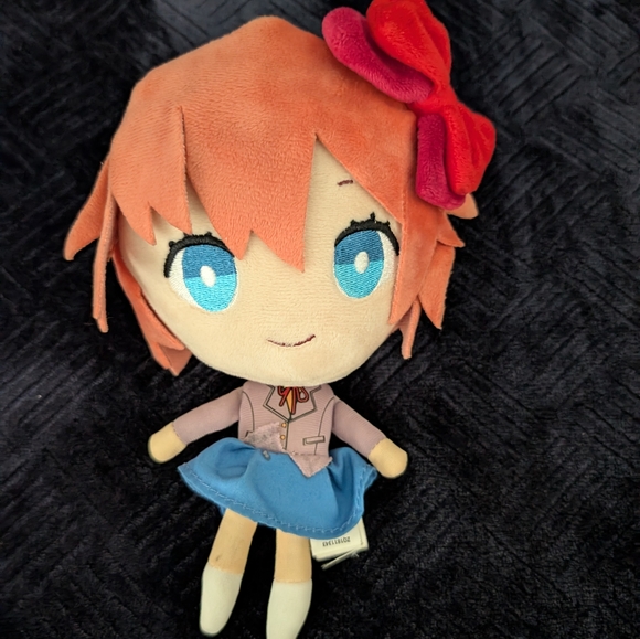 Doki Doki Literature Club Sayori plushie - Picture 1 of 4
